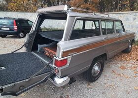 Сірий Джип Wagoneer, об'ємом двигуна 5.9 л та пробігом 83 тис. км за 46790 $, фото 11 на Automoto.ua