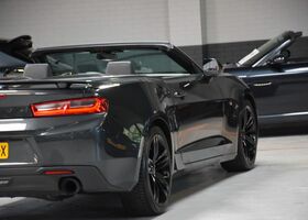 Шевроле Камаро 2019 в Европе на Automoto.ua Серый Шевроле Камаро, объемом двигателя 2 л и пробегом 81 тыс. км за 43976 $, фото 17 на Automoto.ua