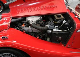Красный Морган Плюс 8, объемом двигателя 3.47 л и пробегом 82 тыс. км за 45207 $, фото 26 на Automoto.ua