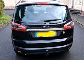 Форд Си-Макс 2010 в Европе на Automoto.ua Форд Си-Макс, объемом двигателя 0 л и пробегом 230 тыс. км за 5000 $, фото 3 на Automoto.ua