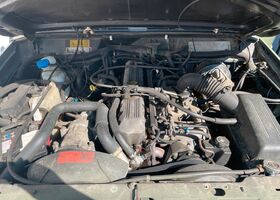 Зелений Джип Comanche, об'ємом двигуна 3.96 л та пробігом 124 тис. км за 13455 $, фото 12 на Automoto.ua