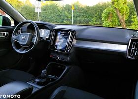 Вольво XC40, объемом двигателя 1.97 л и пробегом 160 тыс. км за 22873 $, фото 26 на Automoto.ua