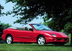 Понтіак Sunfire, Кабріолет 1996 - 2000 Cabrio 2.2 i (117)