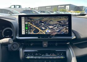Тойота C-HR 2025 у Європі на Automoto.ua Тойота C-HR, об'ємом двигуна 1.99 л та пробігом 7 тис. км за 42960 $, фото 9 на Automoto.ua