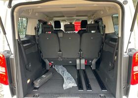 Тойота Proace Verso 2019 в Европе на Automoto.ua Тойота Proace Verso, объемом двигателя 2 л и пробегом 94 тыс. км за 26490 $, фото 7 на Automoto.ua