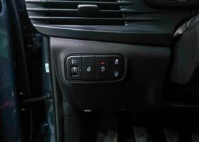Хендай і20 2022 у Європі на Automoto.ua Синій Хендай і20, об'ємом двигуна 1 л та пробігом 72 тис. км за 16908 $, фото 23 на Automoto.ua