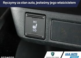 Тойота Яріс, об'ємом двигуна 1.49 л та пробігом 42 тис. км за 21166 $, фото 16 на Automoto.ua