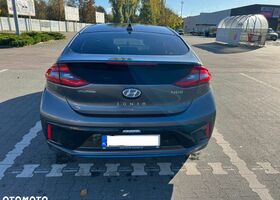 Хендай Ioniq, объемом двигателя 1.58 л и пробегом 88 тыс. км за 16199 $, фото 3 на Automoto.ua