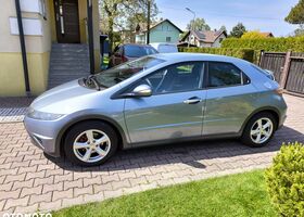 Хонда Цивик, объемом двигателя 1.8 л и пробегом 94 тыс. км за 7019 $, фото 7 на Automoto.ua