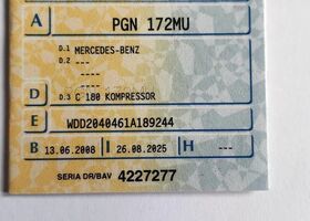 Мерседес Ц-Клас 2008 у Європі на Automoto.ua Чорний Мерседес Ц-Клас, об'ємом двигуна 1 л та пробігом 189 тис. км за 8463 $, фото 9 на Automoto.ua
