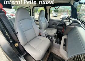 Джип Вранглер 1998 в Европе на Automoto.ua Черный Джип Вранглер, объемом двигателя 2.46 л и пробегом 156 тыс. км за 14900 $, фото 6 на Automoto.ua