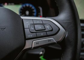 Фольксваген T6.1 Transporter 2023 у Європі на Automoto.ua Чорний Фольксваген T6.1 Transporter, об'ємом двигуна 1.97 л та пробігом 5 тис. км за 102412 $, фото 12 на Automoto.ua