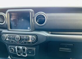 Джип Вранглер 2019 в Европе на Automoto.ua Джип Вранглер, объемом двигателя 2.14 л и пробегом 160 тыс. км за 45501 $, фото 8 на Automoto.ua