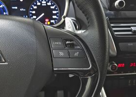 Міцубісі Eclipse Cross 2022 у Європі на Automoto.ua Білий Міцубісі Eclipse Cross, об'ємом двигуна 2.36 л та пробігом 62 тис. км за 25195 $, фото 18 на Automoto.ua