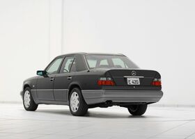 Mercedes-Benz W124 null на тест-драйве, фото 4