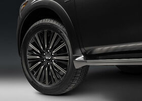 Infiniti QX80 2019 на тест-драйве, фото 6