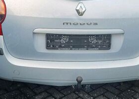 Рено Модус 2006 в Европе на Automoto.ua Рено Модус, объемом двигателя 0 л и пробегом 162 тыс. км за 1850 $, фото 5 на Automoto.ua