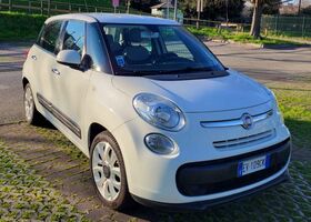 Белый Фиат 500L, объемом двигателя 1.3 л и пробегом 126 тыс. км за 9259 $, фото 1 на Automoto.ua