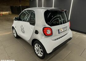 Смарт Fortwo, об'ємом двигуна 1 л та пробігом 92 тис. км за 5810 $, фото 19 на Automoto.ua