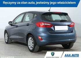 Форд Фиеста 2019 в Европе на Automoto.ua Синий Форд Фиеста, объемом двигателя 1 л и пробегом 121 тыс. км за 8232 $, фото 4 на Automoto.ua