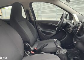 Смарт Forfour, об'ємом двигуна 1 л та пробігом 67 тис. км за 6371 $, фото 14 на Automoto.ua