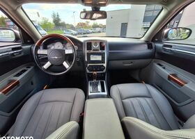 Крайслер 300C, объемом двигателя 2.99 л и пробегом 295 тыс. км за 5572 $, фото 25 на Automoto.ua