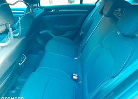 Рено Меган 2022 у Європі на Automoto.ua Сірий Рено Меган, об'ємом двигуна 1 л та пробігом 132 тис. км за 12809 $, фото 10 на Automoto.ua