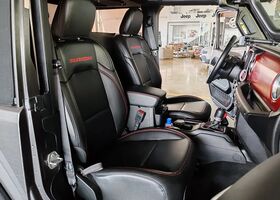 Джип Вранглер 2021 в Европе на Automoto.ua Черный Джип Вранглер, объемом двигателя 2 л и пробегом 47 тыс. км за 68891 $, фото 7 на Automoto.ua