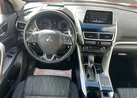 Мицубиси Eclipse Cross 2019 в Европе на Automoto.ua Красный Мицубиси Eclipse Cross, объемом двигателя 1.5 л и пробегом 91 тыс. км за 17995 $, фото 9 на Automoto.ua