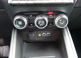 Мицубиси Кольт 2025 в Европе на Automoto.ua Мицубиси Кольт, объемом двигателя 1 л и пробегом 108 тыс. км за 21490 $, фото 12 на Automoto.ua