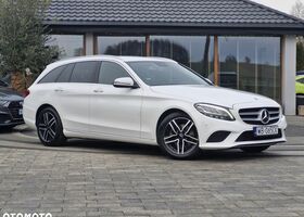 Мерседес Ц-Класс 2020 в Европе на Automoto.ua Белый Мерседес Ц-Класс, объемом двигателя 1 л и пробегом 130 тыс. км за 79900 $, фото 9 на Automoto.ua