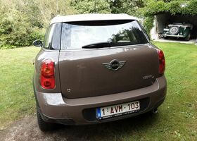 Коричневий Міні Cooper Countryman, об'ємом двигуна 1.6 л та пробігом 146 тис. км за 10799 $, фото 4 на Automoto.ua