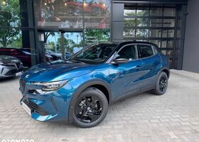 Альфа Ромео Джуниор 2025 в Европе на Automoto.ua Синий Альфа Ромео Джуниор, объемом двигателя 1 л и пробегом 1 тыс. км за 31695 $, фото 2 на Automoto.ua