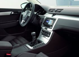 Volkswagen Passat B7 2015 на тест-драйве, фото 8