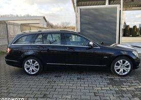 Мерседес Ц-Класс 2008 в Европе на Automoto.ua Черный Мерседес Ц-Класс, объемом двигателя 1 л и пробегом 227 тыс. км за 28500 $, фото 2 на Automoto.ua