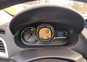 Рено Меган, об'ємом двигуна 1.87 л та пробігом 339 тис. км за 3348 $, фото 12 на Automoto.ua