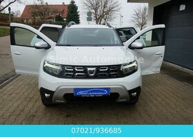 Білий Дачія Duster, об'ємом двигуна 1.46 л та пробігом 20 тис. км за 17278 $, фото 4 на Automoto.ua