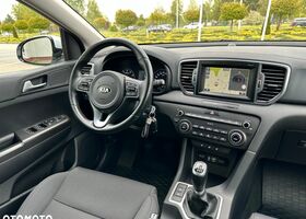 Кіа Sportage, об'ємом двигуна 1.59 л та пробігом 78 тис. км за 15097 $, фото 34 на Automoto.ua