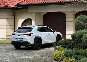 Лексус UX, об'ємом двигуна 1.99 л та пробігом 34 тис. км за 35637 $, фото 6 на Automoto.ua