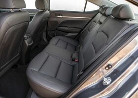 Hyundai Elantra 2020 на тест-драйве, фото 7