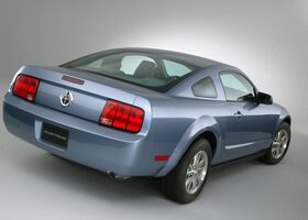 Форд Мустанг, Купе 2004 - 2005 V 4.0 i V6