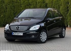 Мерседес Б-класс 2007 в Европе на Automoto.ua Черный Мерседес Б-класс, объемом двигателя 1 л и пробегом 284 тыс. км за 3124 $, фото 1 на Automoto.ua