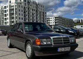 Мерседес W201, об'ємом двигуна 2.3 л та пробігом 211 тис. км за 7343 $, фото 3 на Automoto.ua