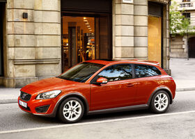 Volvo C30 2016 на тест-драйве, фото 2