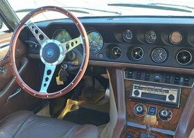 Білий Jensen Interceptor, об'ємом двигуна 7.21 л та пробігом 64 тис. км за 87623 $, фото 8 на Automoto.ua