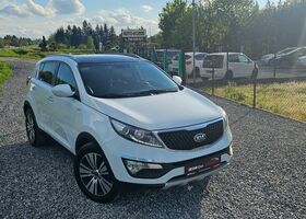 Киа Sportage, объемом двигателя 2 л и пробегом 157 тыс. км за 12937 $, фото 2 на Automoto.ua