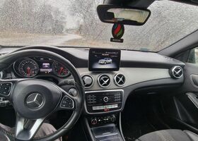 Мерседес ГЛА-Класс 2017 в Европе на Automoto.ua Черный Мерседес ГЛА-Класс, объемом двигателя 1 л и пробегом 120 тыс. км за 81000 $, фото 14 на Automoto.ua