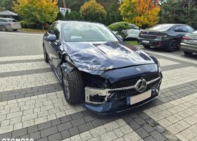 Мерседес Ц-Клас 2023 у Європі на Automoto.ua Синій Мерседес Ц-Клас, об'ємом двигуна 1 л та пробігом 32 тис. км за 23366 $, фото 6 на Automoto.ua