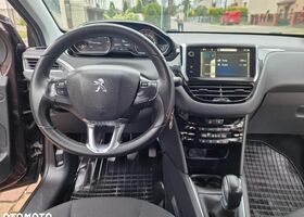 Пежо 208, объемом двигателя 1.2 л и пробегом 155 тыс. км за 5810 $, фото 26 на Automoto.ua