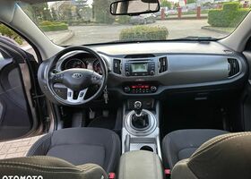 Кіа Sportage, об'ємом двигуна 1.69 л та пробігом 127 тис. км за 10994 $, фото 15 на Automoto.ua